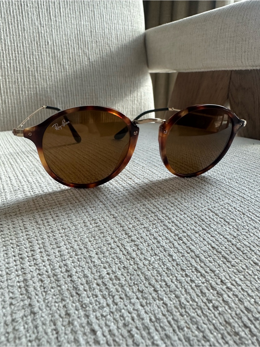 RayBan Sunglasses Tortoise - Picture 2 of 4